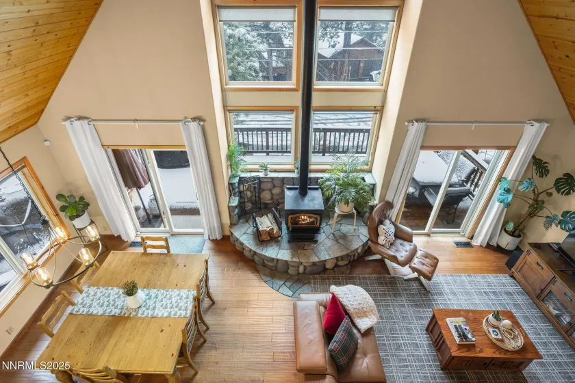 7685 Kingswood, Tahoe Vista, California 96143, 3 Bedrooms Bedrooms, ,2 BathroomsBathrooms,Residential,Residential,Kingswood,250058564