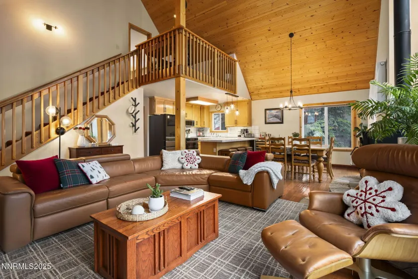 7685 Kingswood, Tahoe Vista, California 96143, 3 Bedrooms Bedrooms, ,2 BathroomsBathrooms,Residential,Residential,Kingswood,250058564