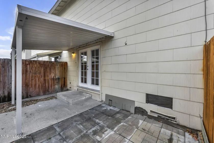 385 Smithridge, Reno, Nevada 89502, 2 Bedrooms Bedrooms, ,2 BathroomsBathrooms,Residential,Residential,Smithridge,250058565