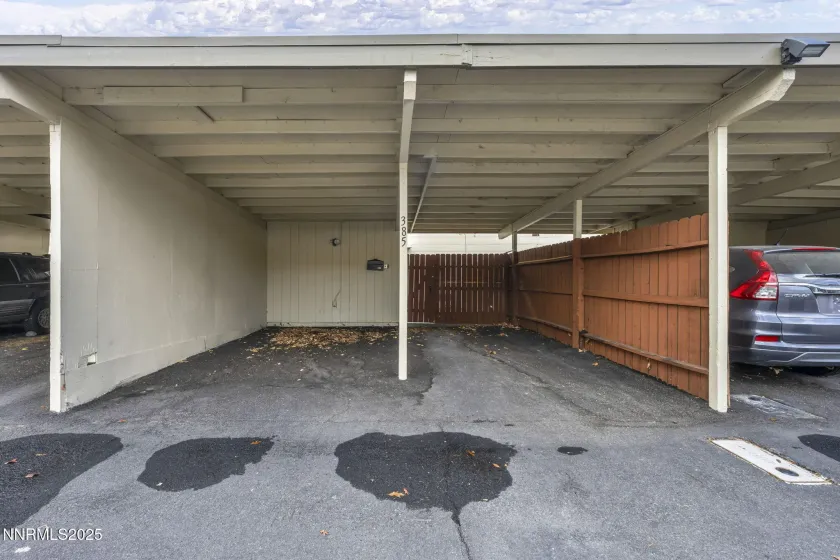 385 Smithridge, Reno, Nevada 89502, 2 Bedrooms Bedrooms, ,2 BathroomsBathrooms,Residential,Residential,Smithridge,250058565