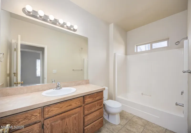 365 Richards, Fallon, Nevada 89406, 3 Bedrooms Bedrooms, ,2 BathroomsBathrooms,Residential,Residential,Richards,250058566