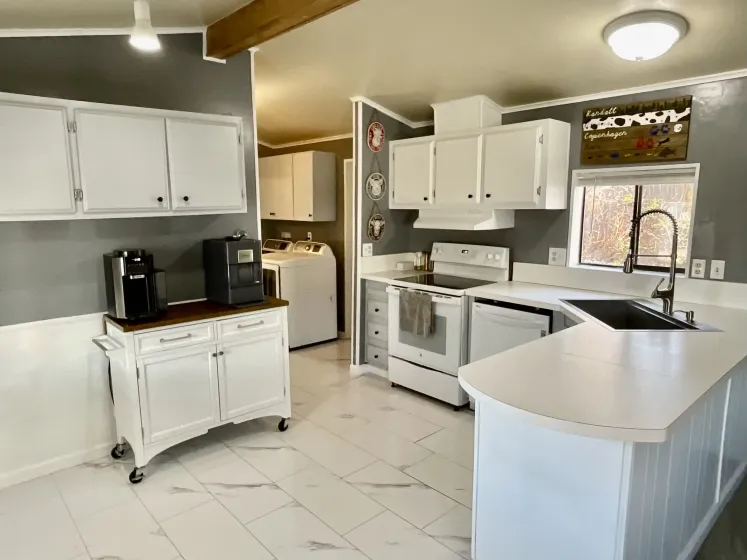 6560 Pyramid Way #23, Sparks, Nevada 89436, 2 Bedrooms Bedrooms, 10 Rooms Rooms,2 BathroomsBathrooms,Manufactured,Residential,Pyramid,250058567