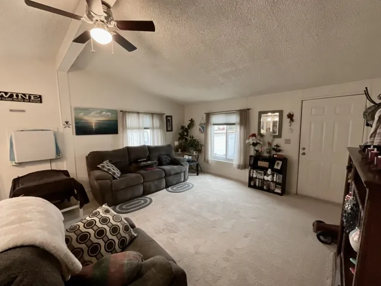 26 S Chardonnay St, Reno, Nevada 89512, 2 Bedrooms Bedrooms, 10 Rooms Rooms,2 BathroomsBathrooms,Manufactured,Residential,S Chardonnay,250058568