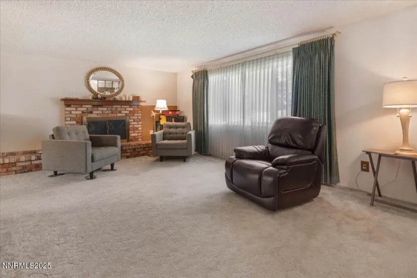 3309 Hickory, Carson City, Nevada 89701, 3 Bedrooms Bedrooms, ,2 BathroomsBathrooms,Residential,Residential,Hickory,250055351