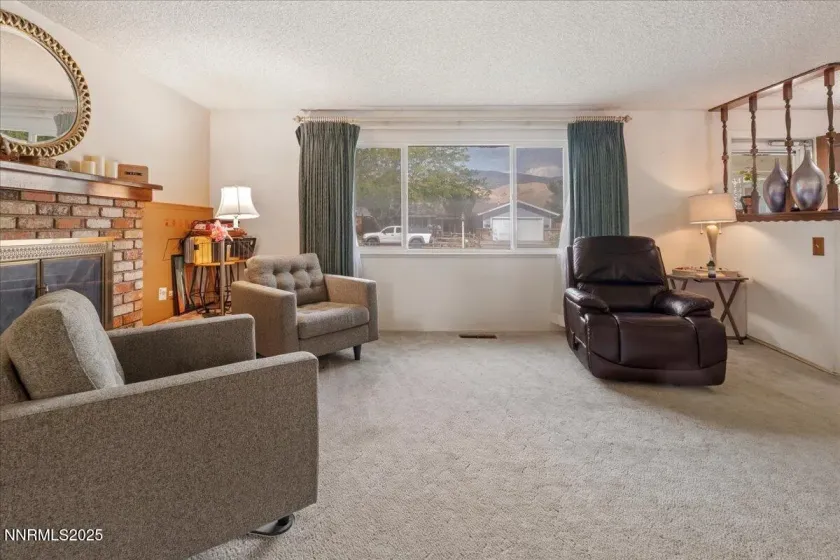 3309 Hickory, Carson City, Nevada 89701, 3 Bedrooms Bedrooms, ,2 BathroomsBathrooms,Residential,Residential,Hickory,250055351