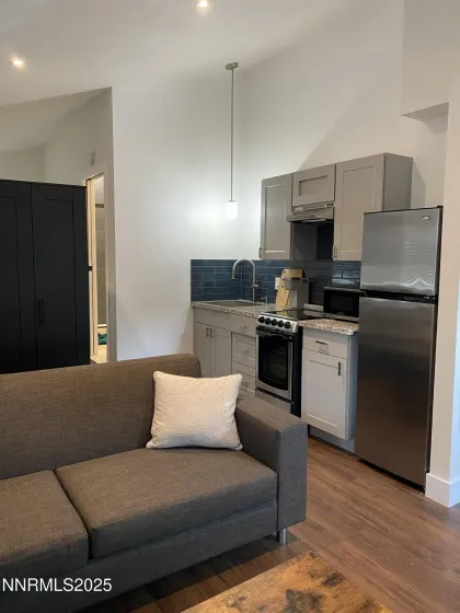 903 7th, Reno, Nevada 89503, ,Residential Income,Residential,7th,250058568