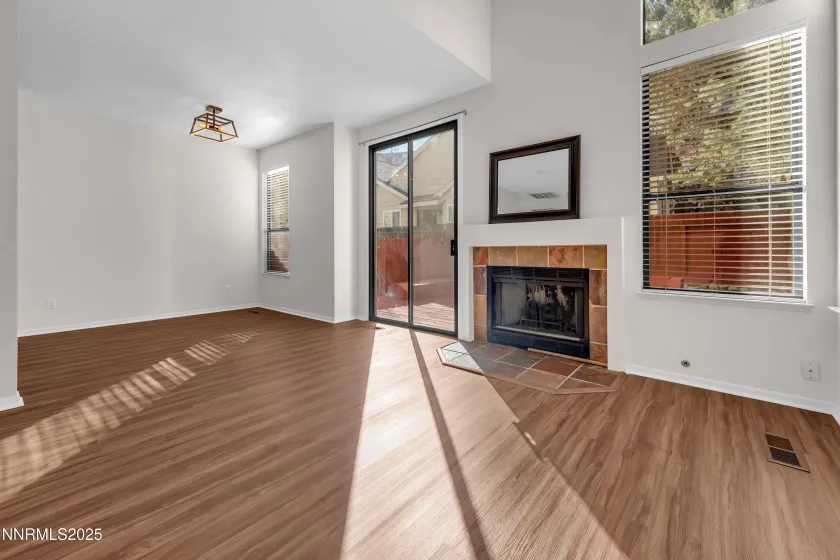 4301 Loreto, Reno, Nevada 89502, 2 Bedrooms Bedrooms, ,3 BathroomsBathrooms,Residential,Residential,Loreto,250058571