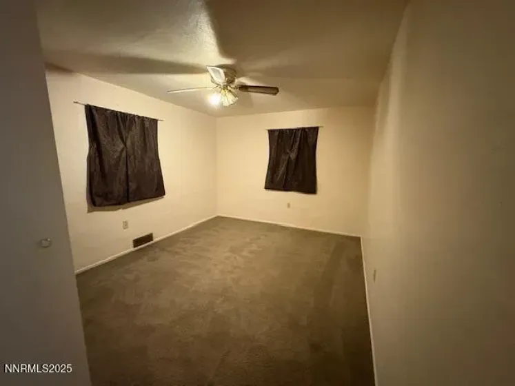 950 H, Hawthorne, Nevada 89415, 3 Bedrooms Bedrooms, ,2 BathroomsBathrooms,Residential,Residential,H,250058573