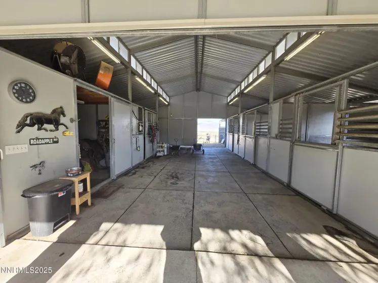 2880 Horseshoe, Fernley, Nevada 89408, 3 Bedrooms Bedrooms, ,2 BathroomsBathrooms,Residential,Residential,Horseshoe,250058574