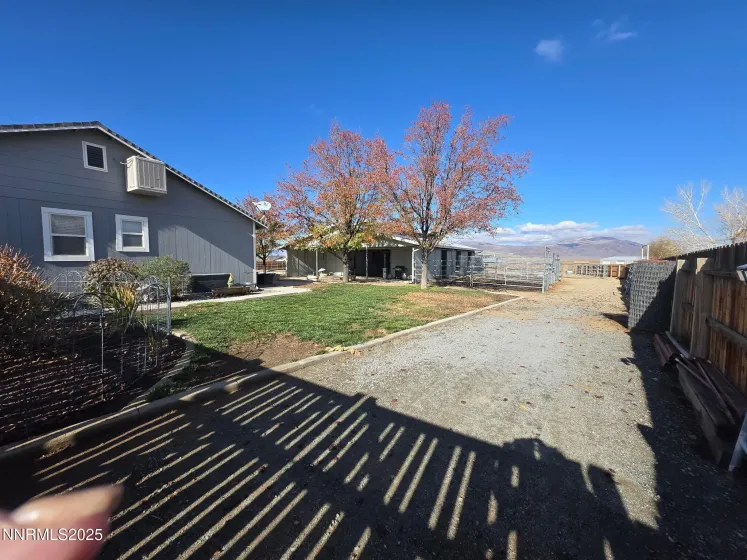 2880 Horseshoe, Fernley, Nevada 89408, 3 Bedrooms Bedrooms, ,2 BathroomsBathrooms,Residential,Residential,Horseshoe,250058574