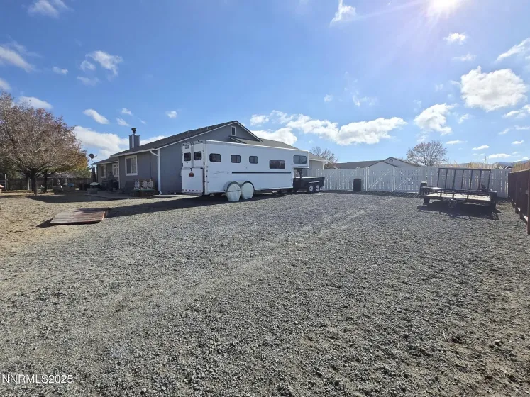 2880 Horseshoe, Fernley, Nevada 89408, 3 Bedrooms Bedrooms, ,2 BathroomsBathrooms,Residential,Residential,Horseshoe,250058574