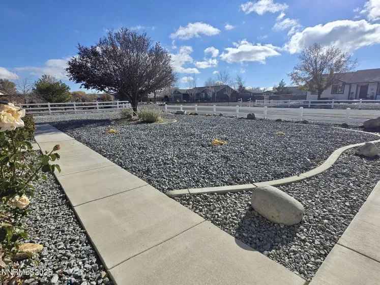 2880 Horseshoe, Fernley, Nevada 89408, 3 Bedrooms Bedrooms, ,2 BathroomsBathrooms,Residential,Residential,Horseshoe,250058574