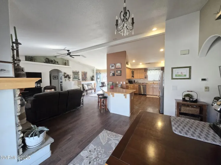 2880 Horseshoe, Fernley, Nevada 89408, 3 Bedrooms Bedrooms, ,2 BathroomsBathrooms,Residential,Residential,Horseshoe,250058574