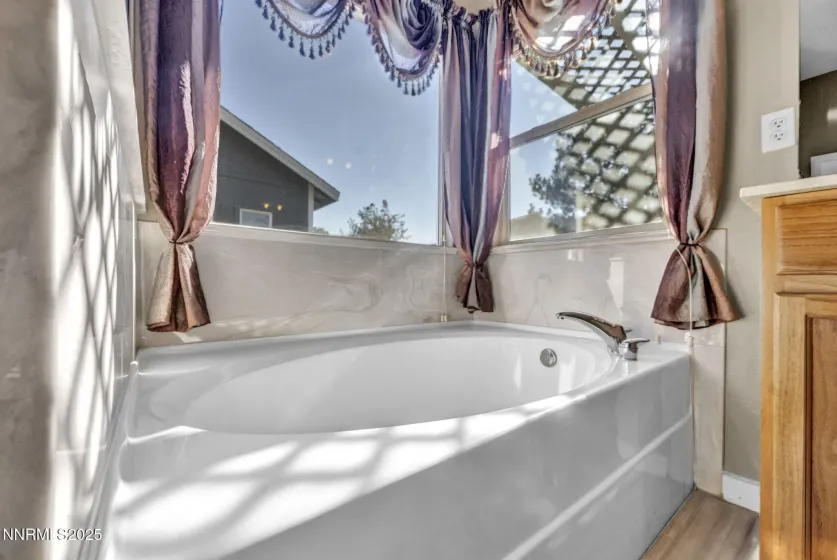 1031 Village Knoll, Sparks, Nevada 89436, 2 Bedrooms Bedrooms, ,2 BathroomsBathrooms,Residential,Residential,Village Knoll,250058575