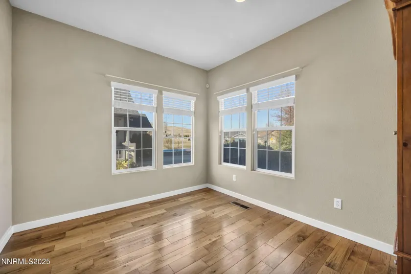 1031 Village Knoll, Sparks, Nevada 89436, 2 Bedrooms Bedrooms, ,2 BathroomsBathrooms,Residential,Residential,Village Knoll,250058575