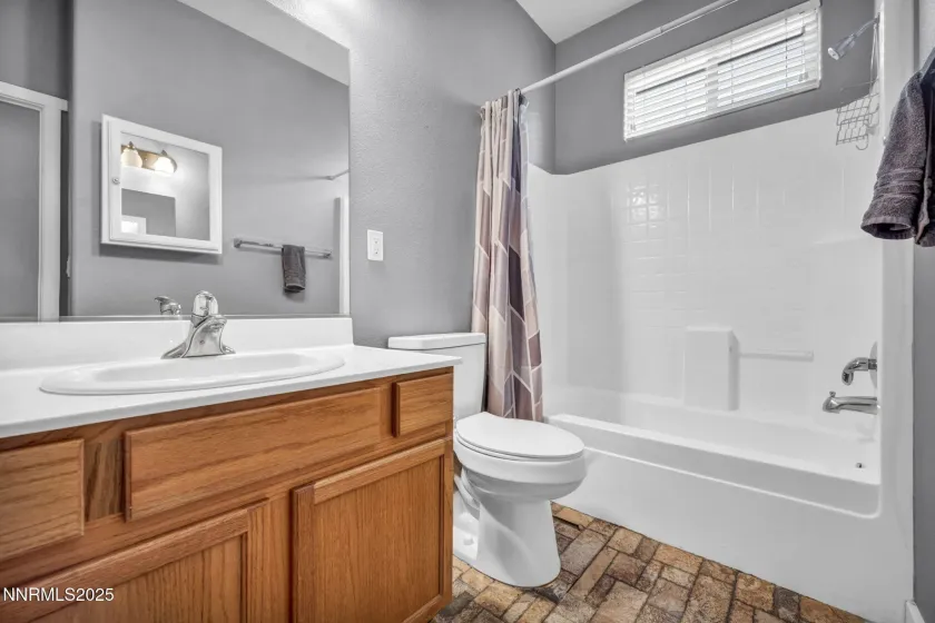 1031 Village Knoll, Sparks, Nevada 89436, 2 Bedrooms Bedrooms, ,2 BathroomsBathrooms,Residential,Residential,Village Knoll,250058575