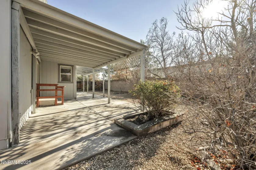 1031 Village Knoll, Sparks, Nevada 89436, 2 Bedrooms Bedrooms, ,2 BathroomsBathrooms,Residential,Residential,Village Knoll,250058575