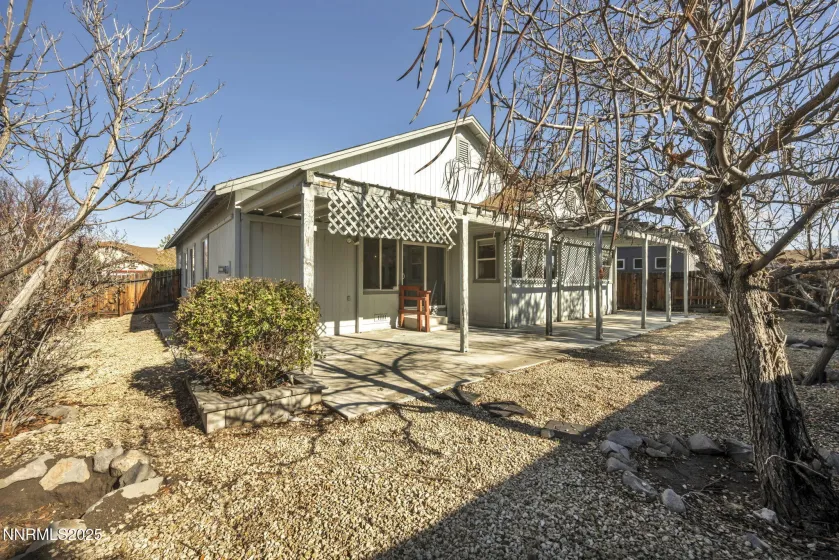 1031 Village Knoll, Sparks, Nevada 89436, 2 Bedrooms Bedrooms, ,2 BathroomsBathrooms,Residential,Residential,Village Knoll,250058575