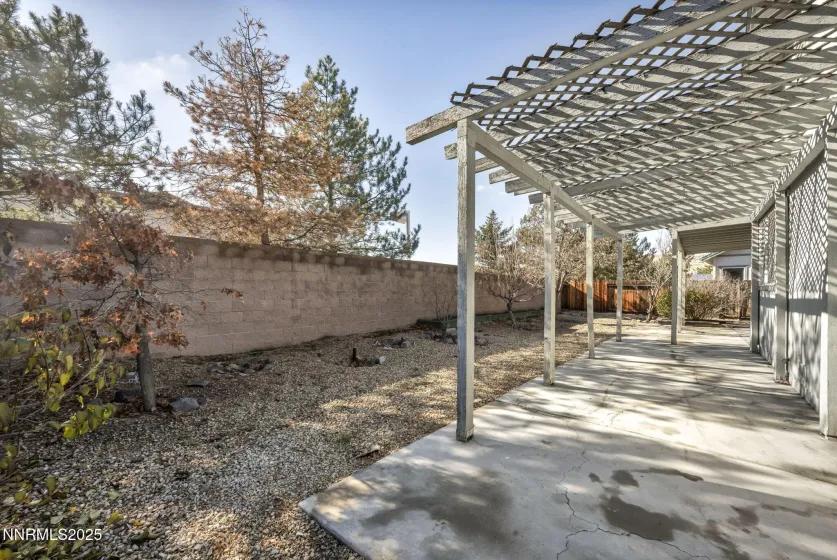 1031 Village Knoll, Sparks, Nevada 89436, 2 Bedrooms Bedrooms, ,2 BathroomsBathrooms,Residential,Residential,Village Knoll,250058575