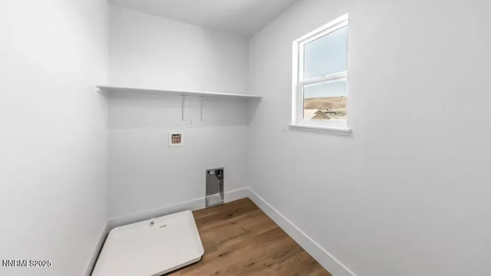 4358 Painted Cloud, Sparks, Nevada 89436, 4 Bedrooms Bedrooms, ,3 BathroomsBathrooms,Residential,Residential,Painted Cloud,250058581