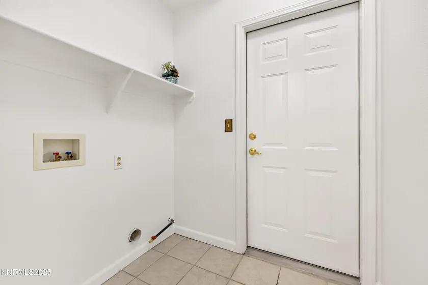 900 Meadows, Reno, Nevada 89521, 2 Bedrooms Bedrooms, ,2 BathroomsBathrooms,Residential,Residential,Meadows,250058585