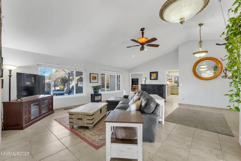 230 Sunlit, Spanish Springs, Nevada 89441, 3 Bedrooms Bedrooms, ,3 BathroomsBathrooms,Residential,Residential,Sunlit,250058587