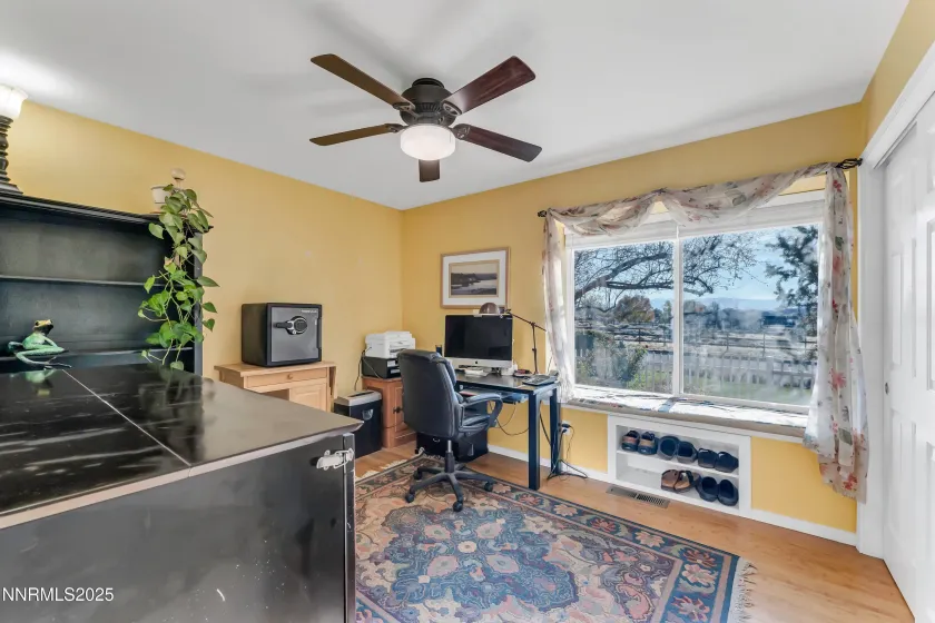 230 Sunlit, Spanish Springs, Nevada 89441, 3 Bedrooms Bedrooms, ,3 BathroomsBathrooms,Residential,Residential,Sunlit,250058587