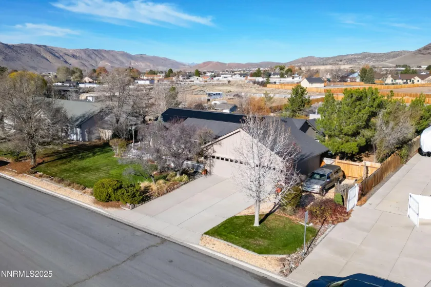 230 Sunlit, Spanish Springs, Nevada 89441, 3 Bedrooms Bedrooms, ,3 BathroomsBathrooms,Residential,Residential,Sunlit,250058587