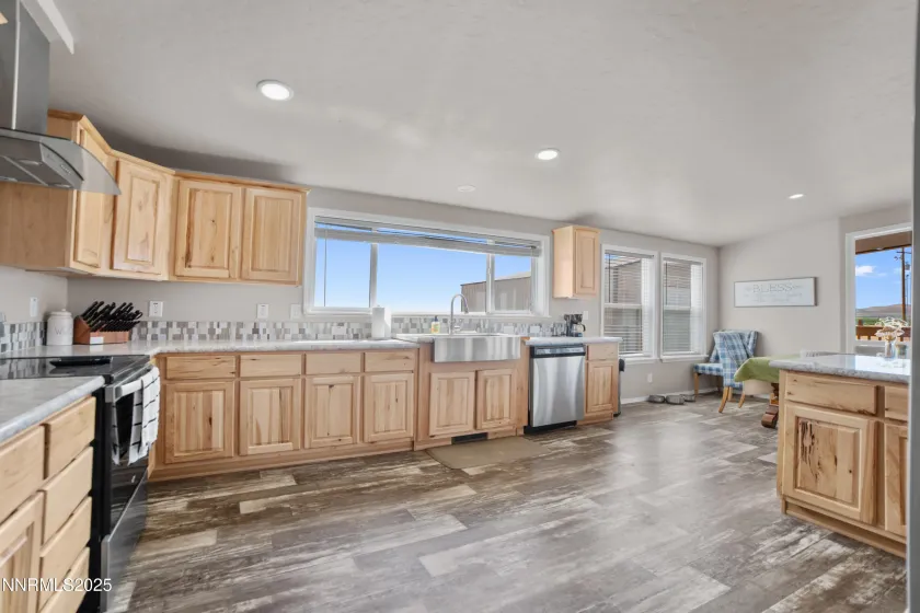 6500 Dutch Flat, Winnemucca, Nevada 89445, 4 Bedrooms Bedrooms, ,2 BathroomsBathrooms,Residential,Residential,Dutch Flat,250055071