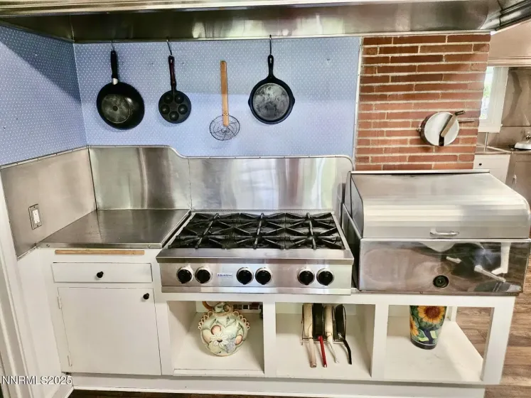 125 Greenridge, Reno, Nevada 89509, 6 Bedrooms Bedrooms, ,7 BathroomsBathrooms,Residential,Residential,Greenridge,250050264