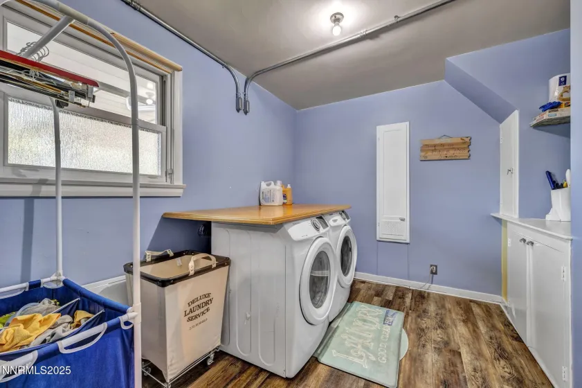 125 Greenridge, Reno, Nevada 89509, 6 Bedrooms Bedrooms, ,7 BathroomsBathrooms,Residential,Residential,Greenridge,250050264