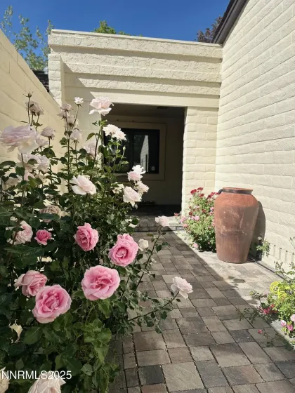 5012 Lakeridge, Reno, Nevada 89509, 2 Bedrooms Bedrooms, ,2 BathroomsBathrooms,Residential,Residential,Lakeridge,250058589