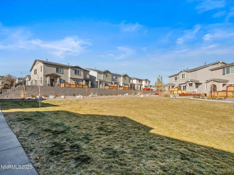 4232 Fawnridge, Reno, Nevada 89503, 3 Bedrooms Bedrooms, ,3 BathroomsBathrooms,Residential,Residential,Fawnridge,250058590