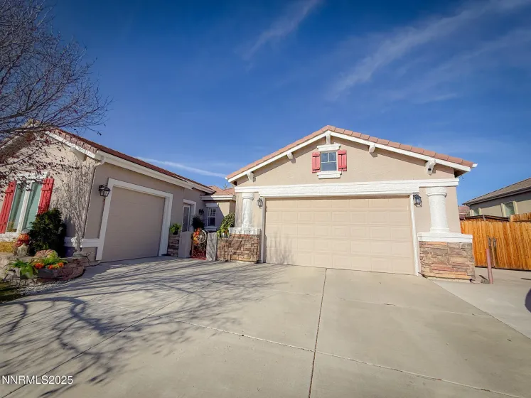 7657 Bareback, Sparks, Nevada 89436, 3 Bedrooms Bedrooms, ,2 BathroomsBathrooms,Residential,Residential,Bareback,250058592