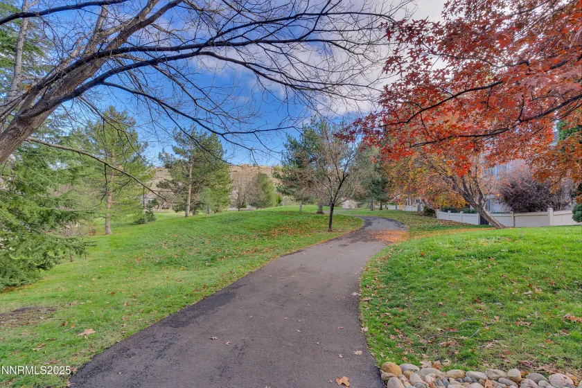 4052 Caughlin Creek, Reno, Nevada 89519, 2 Bedrooms Bedrooms, ,3 BathroomsBathrooms,Residential,Residential,Caughlin Creek,250058597