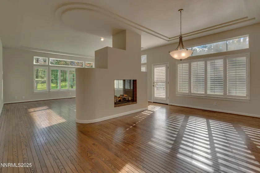 4052 Caughlin Creek, Reno, Nevada 89519, 2 Bedrooms Bedrooms, ,3 BathroomsBathrooms,Residential,Residential,Caughlin Creek,250058597