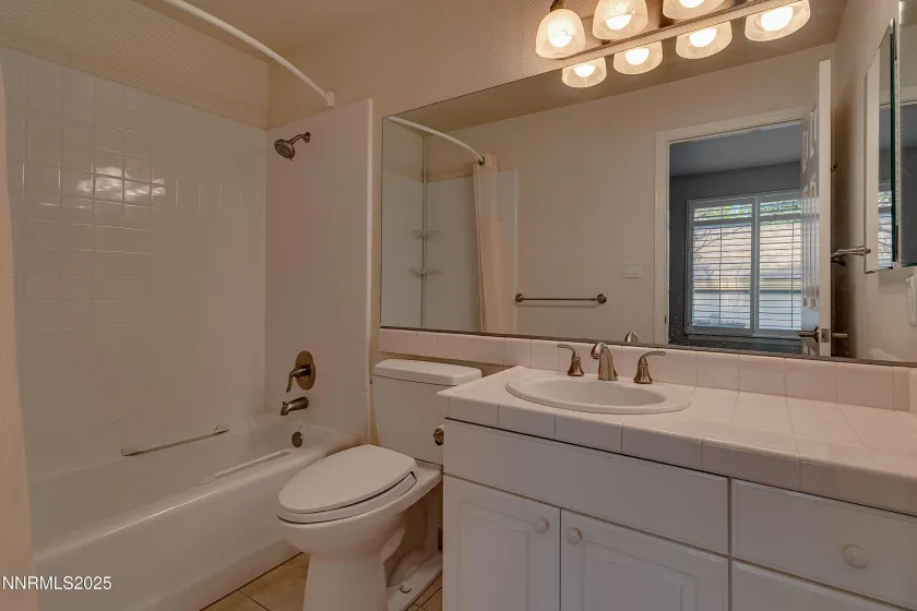 4052 Caughlin Creek, Reno, Nevada 89519, 2 Bedrooms Bedrooms, ,3 BathroomsBathrooms,Residential,Residential,Caughlin Creek,250058597