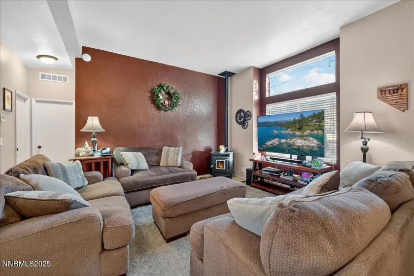 1200 Ernst, Fallon, Nevada 89406, 3 Bedrooms Bedrooms, ,2 BathroomsBathrooms,Residential,Residential,Ernst,250058598