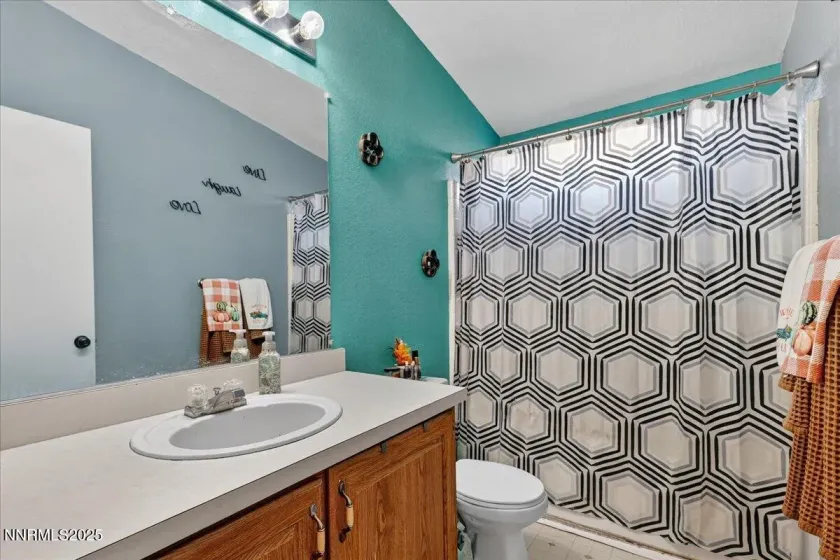 1200 Ernst, Fallon, Nevada 89406, 3 Bedrooms Bedrooms, ,2 BathroomsBathrooms,Residential,Residential,Ernst,250058598