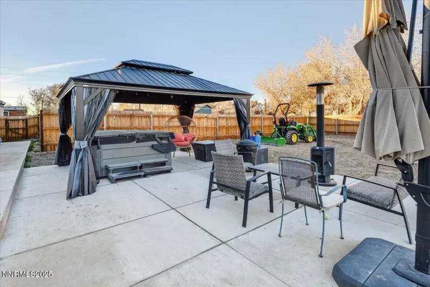 1200 Ernst, Fallon, Nevada 89406, 3 Bedrooms Bedrooms, ,2 BathroomsBathrooms,Residential,Residential,Ernst,250058598