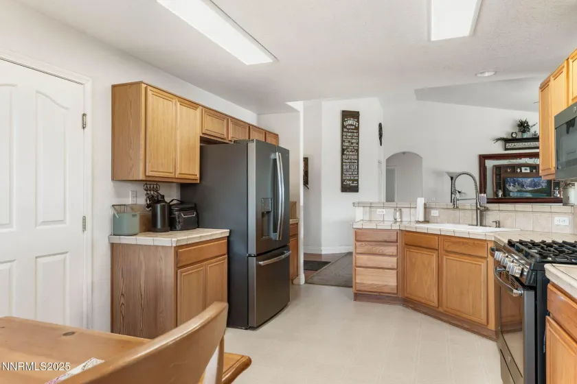 12965 Seminole, Stagecoach, Nevada 89429, 4 Bedrooms Bedrooms, ,2 BathroomsBathrooms,Residential,Residential,Seminole,250058599