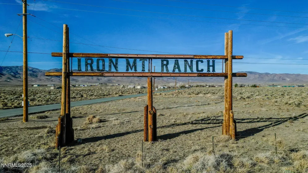 12965 Seminole, Stagecoach, Nevada 89429, 4 Bedrooms Bedrooms, ,2 BathroomsBathrooms,Residential,Residential,Seminole,250058599