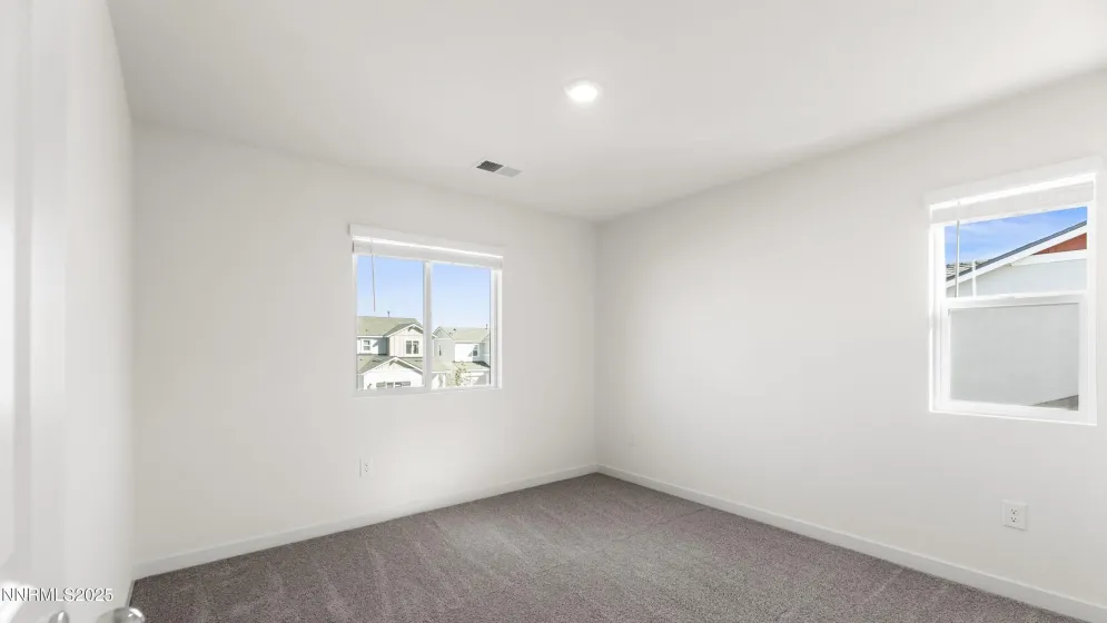 8410 Redwood Dawn, Reno, Nevada 89506, 3 Bedrooms Bedrooms, ,3 BathroomsBathrooms,Residential,Residential,Redwood Dawn,250058604