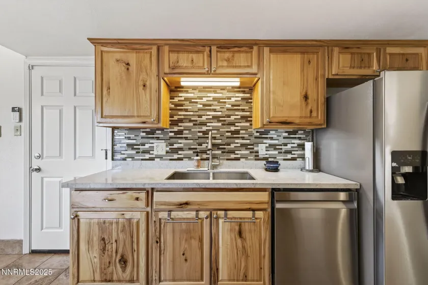 3295 Sandra, Reno, Nevada 89503, 3 Bedrooms Bedrooms, ,2 BathroomsBathrooms,Residential,Residential,Sandra,250058615