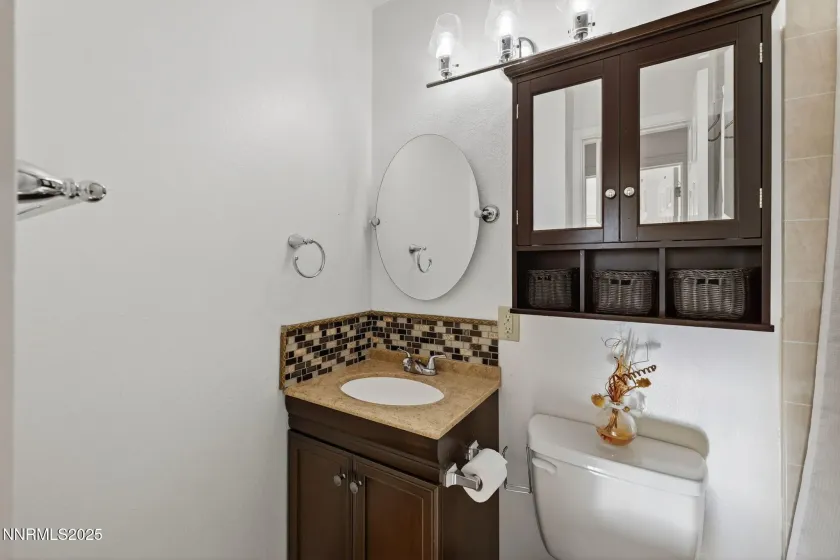 3295 Sandra, Reno, Nevada 89503, 3 Bedrooms Bedrooms, ,2 BathroomsBathrooms,Residential,Residential,Sandra,250058615