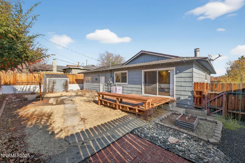 3295 Sandra, Reno, Nevada 89503, 3 Bedrooms Bedrooms, ,2 BathroomsBathrooms,Residential,Residential,Sandra,250058615