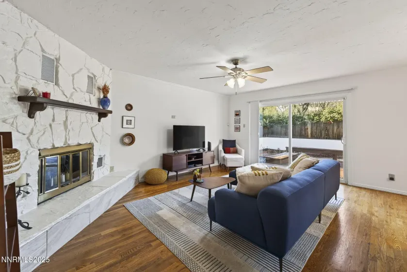 3295 Sandra, Reno, Nevada 89503, 3 Bedrooms Bedrooms, ,2 BathroomsBathrooms,Residential,Residential,Sandra,250058615