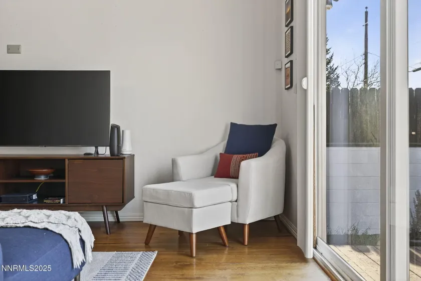 3295 Sandra, Reno, Nevada 89503, 3 Bedrooms Bedrooms, ,2 BathroomsBathrooms,Residential,Residential,Sandra,250058615