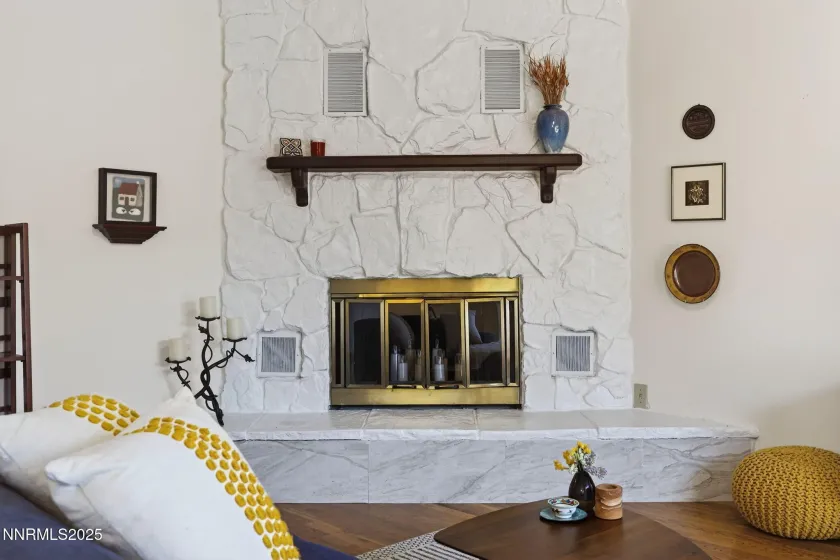 3295 Sandra, Reno, Nevada 89503, 3 Bedrooms Bedrooms, ,2 BathroomsBathrooms,Residential,Residential,Sandra,250058615