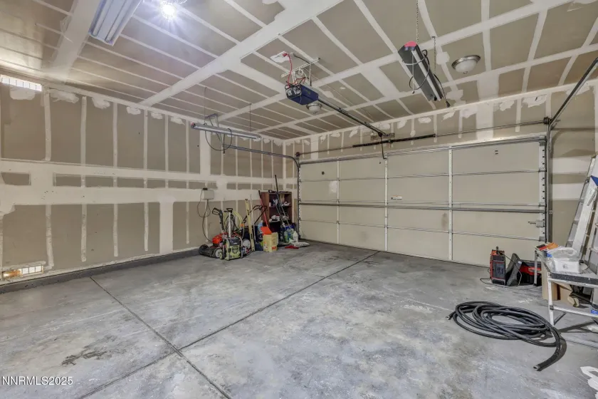 11 Cedar Crest, Dayton, Nevada 89403, 4 Bedrooms Bedrooms, ,2 BathroomsBathrooms,Residential,Residential,Cedar Crest,250058616